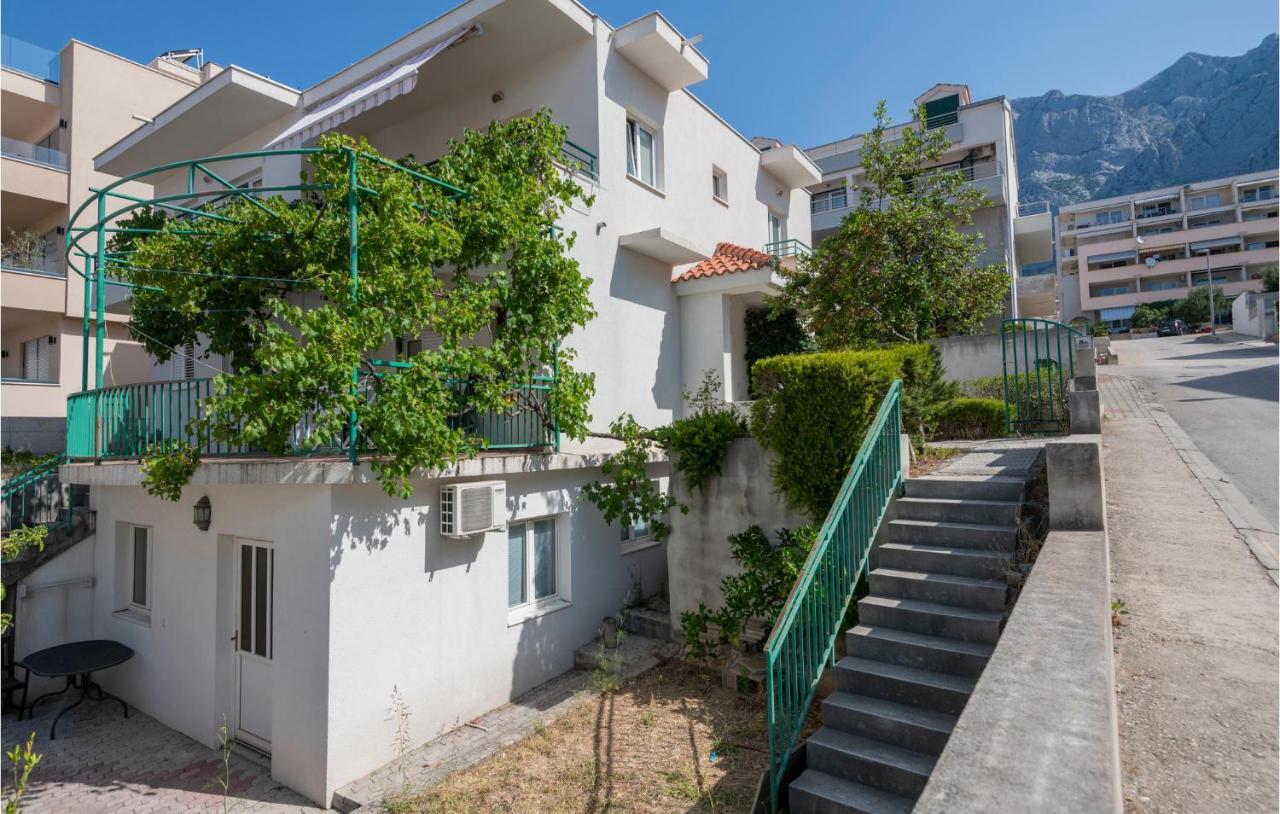 Beautiful Apartment In Makarska With Wifi Exterior photo